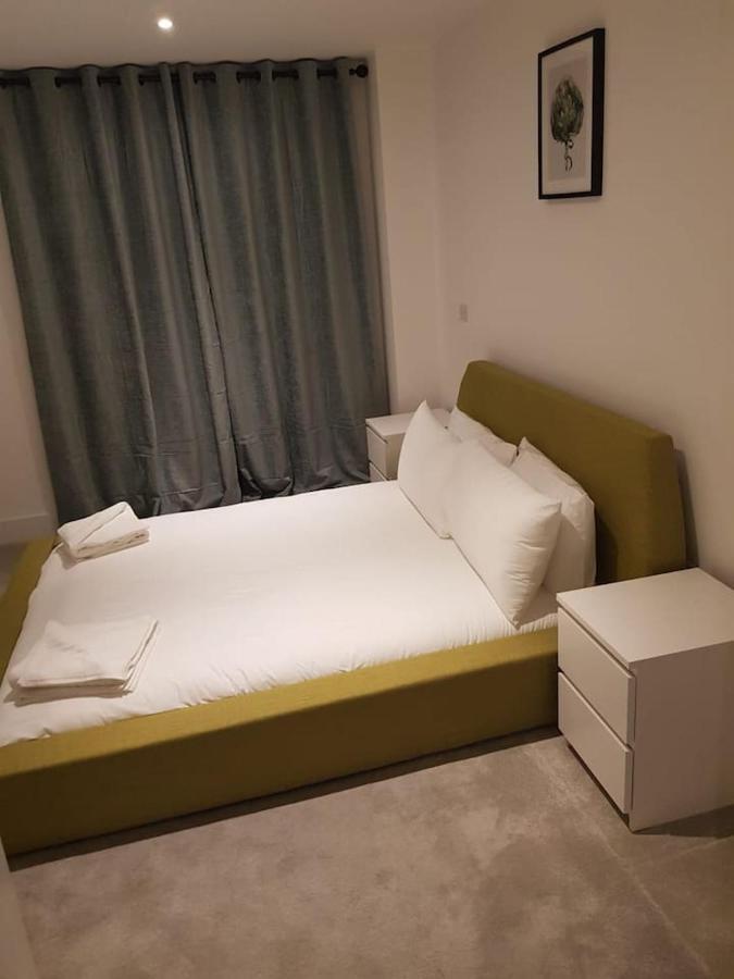 High View Two Bedroom Apartment In Woolwich London Exterior photo