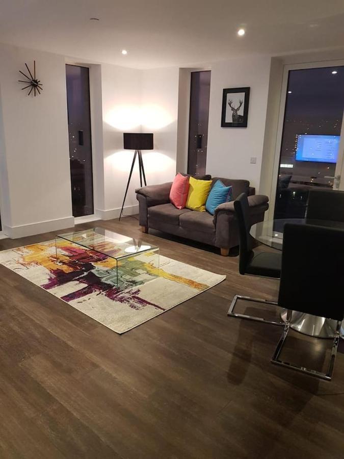 High View Two Bedroom Apartment In Woolwich London Exterior photo