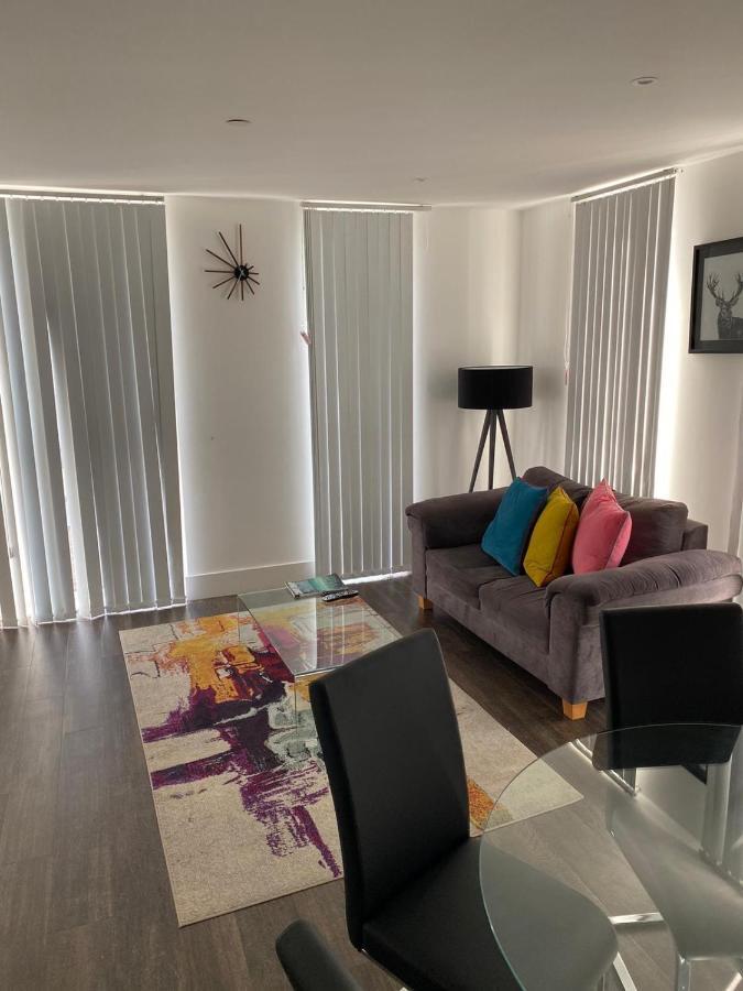 High View Two Bedroom Apartment In Woolwich London Exterior photo