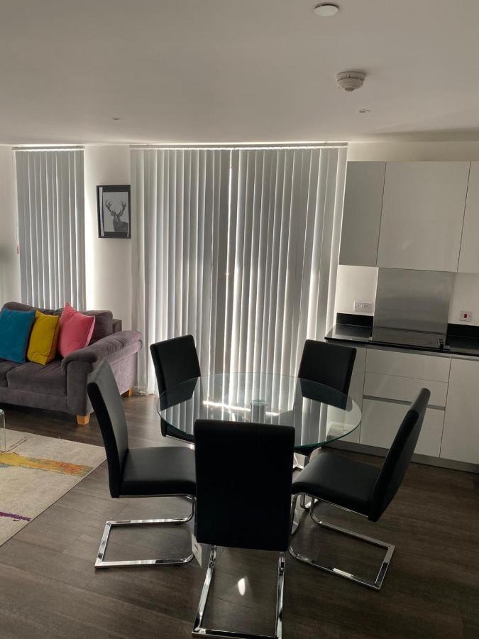 High View Two Bedroom Apartment In Woolwich London Exterior photo