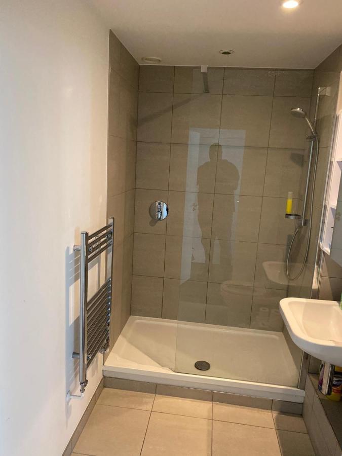 High View Two Bedroom Apartment In Woolwich London Exterior photo