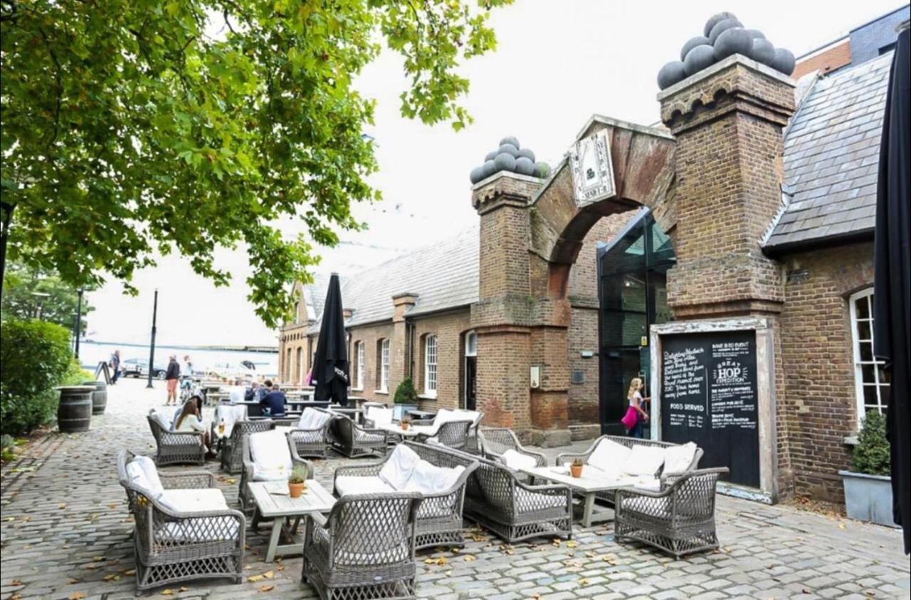 High View Two Bedroom Apartment In Woolwich London Exterior photo